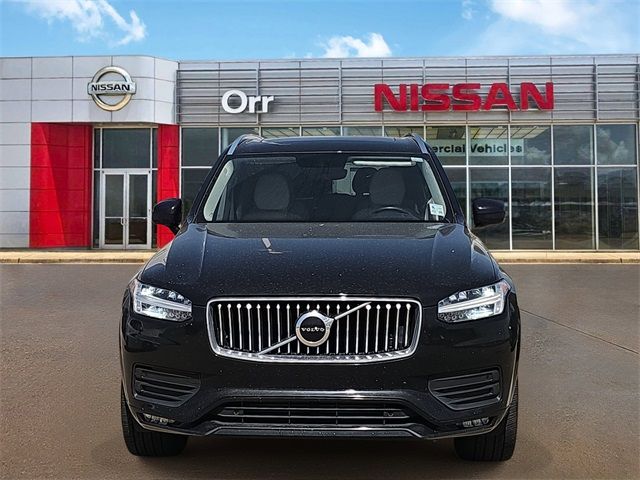 2022 Volvo XC90 Momentum
