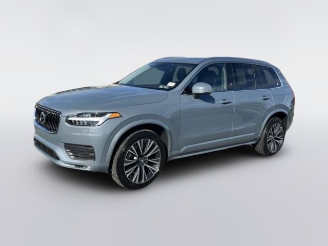 2022 Volvo XC90 Momentum