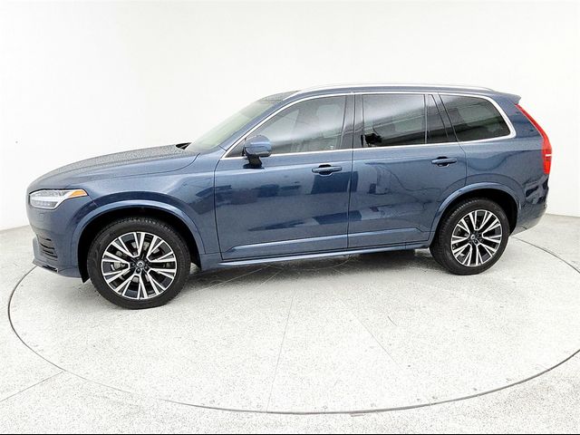 2022 Volvo XC90 Momentum