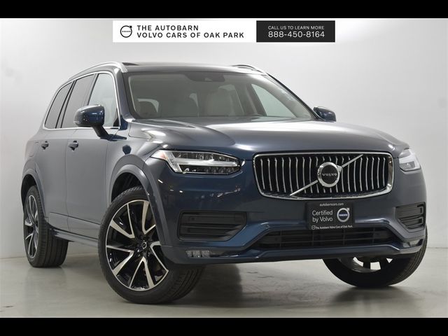 2022 Volvo XC90 Momentum