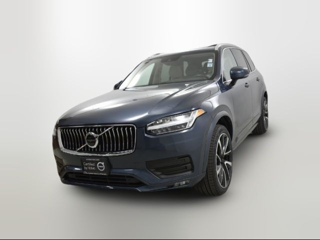 2022 Volvo XC90 Momentum