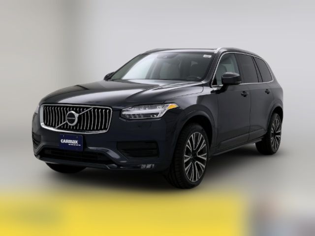 2022 Volvo XC90 Momentum