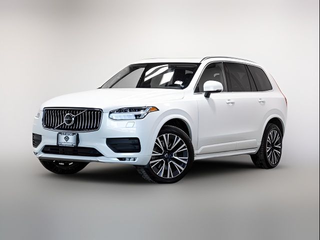 2022 Volvo XC90 Momentum