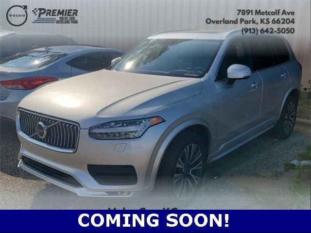 2022 Volvo XC90 Momentum