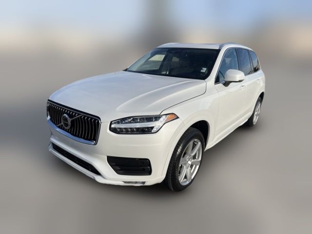 2022 Volvo XC90 Momentum