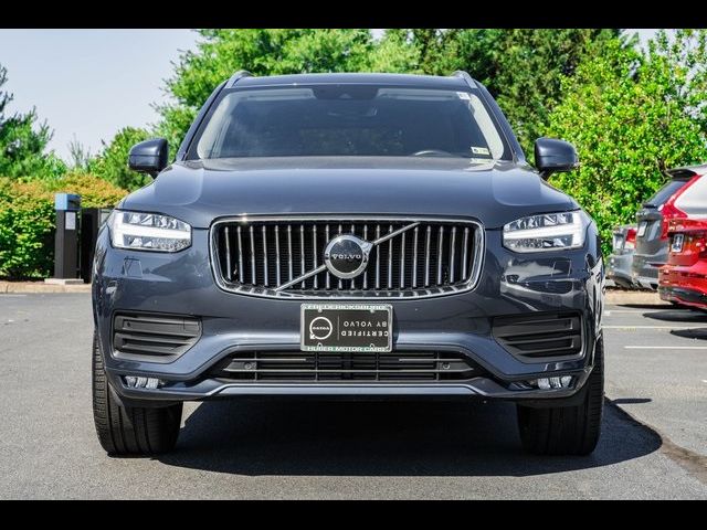 2022 Volvo XC90 Momentum