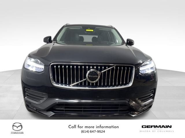 2022 Volvo XC90 Momentum