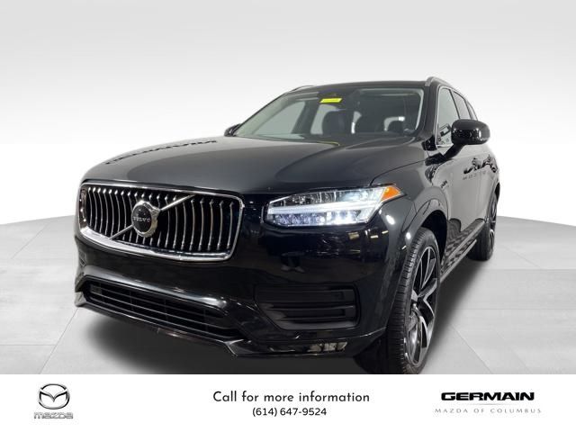 2022 Volvo XC90 Momentum