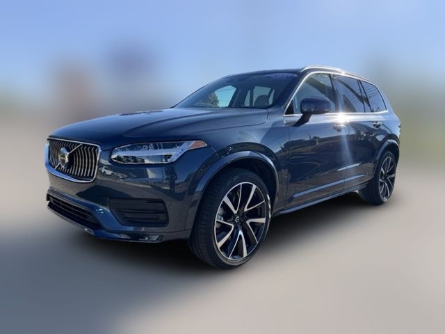 2022 Volvo XC90 Momentum