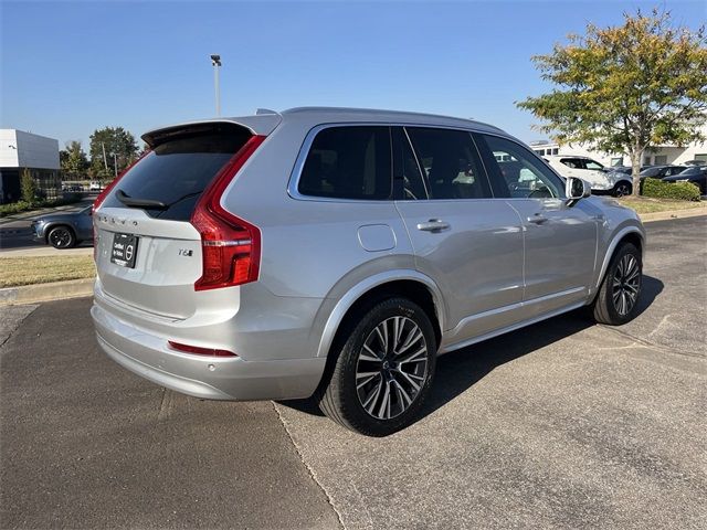 2022 Volvo XC90 Momentum