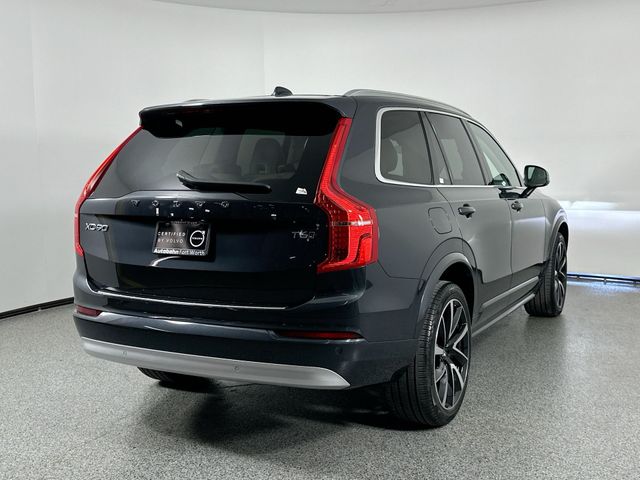 2022 Volvo XC90 Momentum