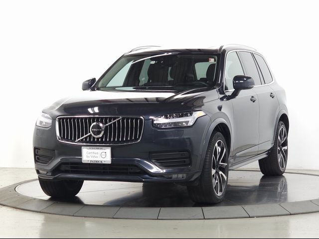 2022 Volvo XC90 Momentum