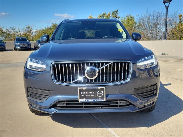 2022 Volvo XC90 Momentum