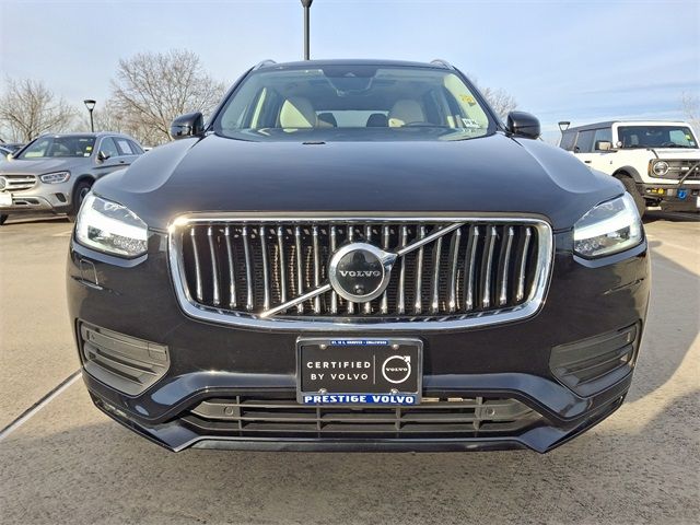 2022 Volvo XC90 Momentum