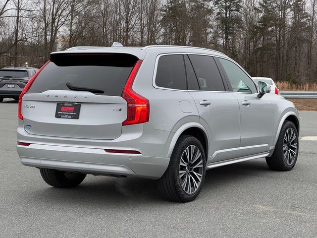 2022 Volvo XC90 Momentum