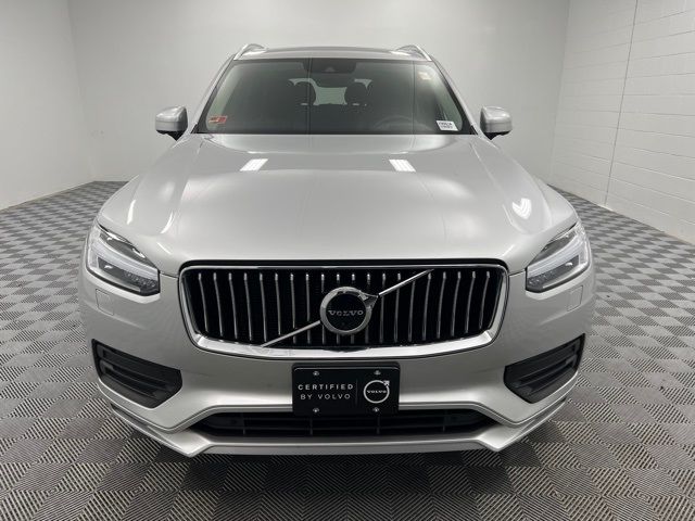 2022 Volvo XC90 Momentum