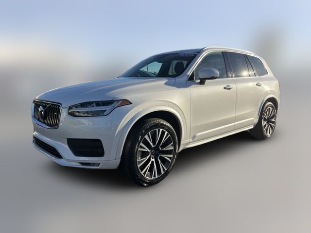 2022 Volvo XC90 Momentum