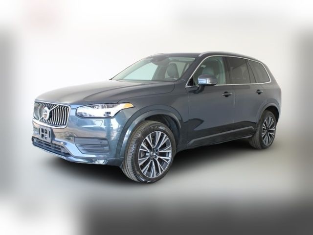 2022 Volvo XC90 Momentum