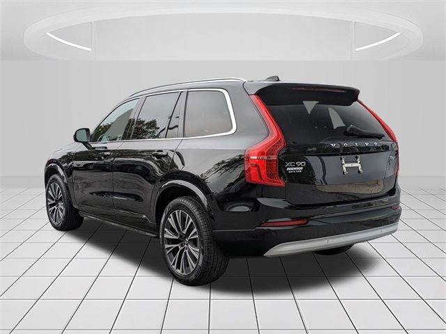 2022 Volvo XC90 Momentum