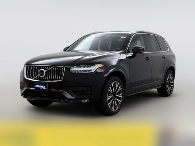 2022 Volvo XC90 Momentum