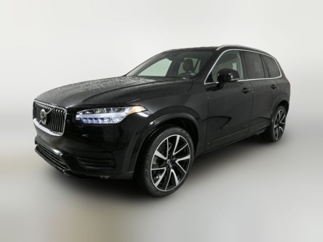 2022 Volvo XC90 Momentum