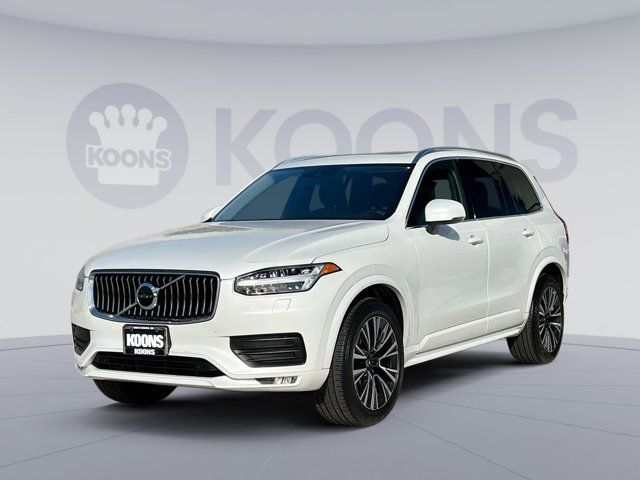 2022 Volvo XC90 Momentum