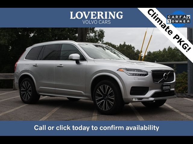 2022 Volvo XC90 Momentum