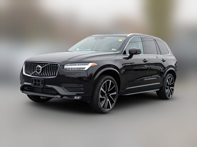 2022 Volvo XC90 Momentum