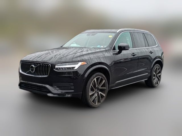 2022 Volvo XC90 Momentum