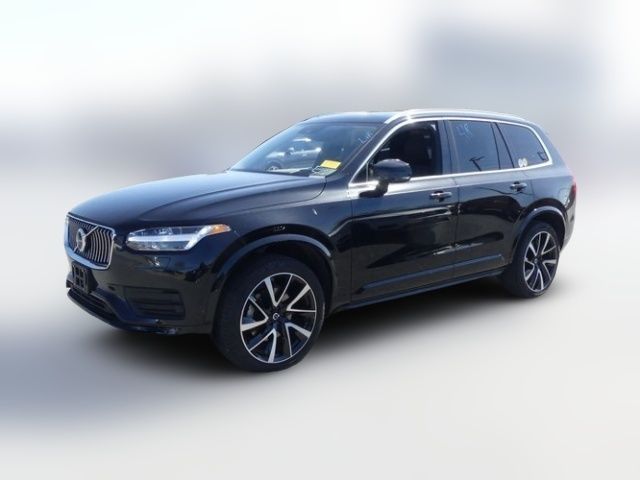 2022 Volvo XC90 Momentum