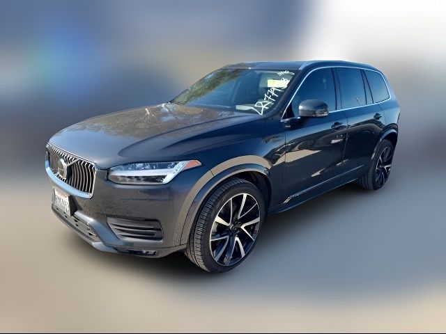 2022 Volvo XC90 Momentum