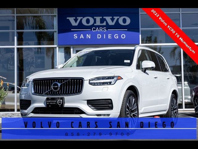 2022 Volvo XC90 Momentum