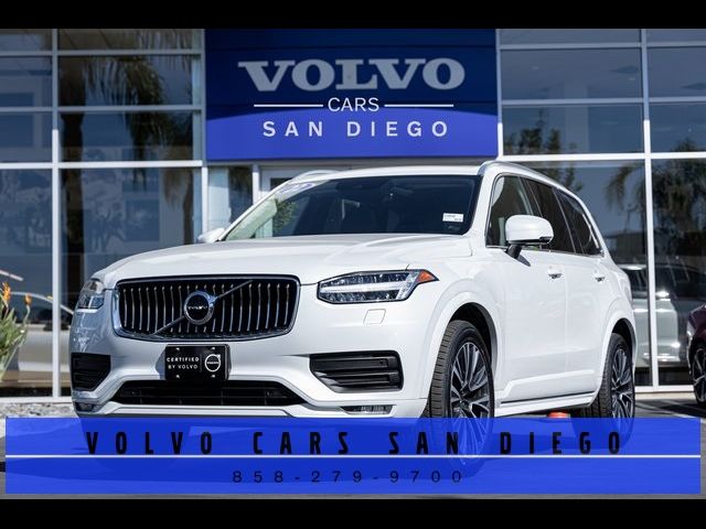 2022 Volvo XC90 Momentum