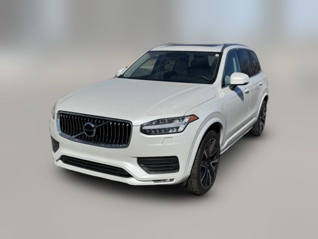 2022 Volvo XC90 Momentum