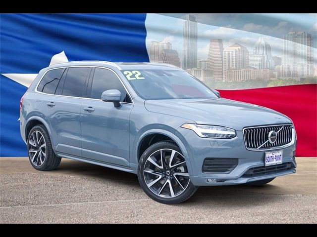 2022 Volvo XC90 Momentum