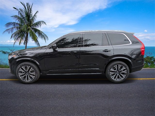 2022 Volvo XC90 Momentum