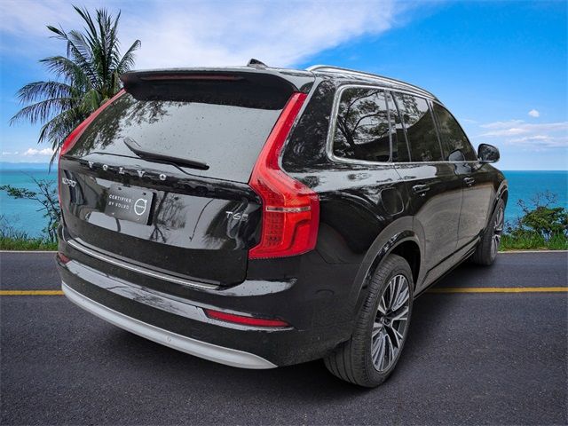 2022 Volvo XC90 Momentum