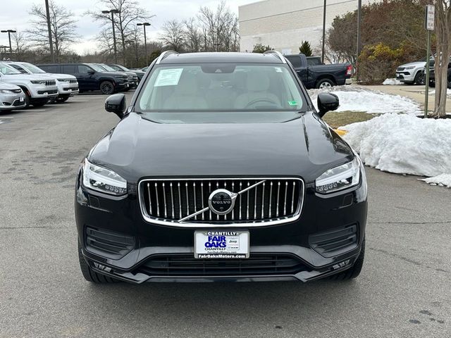 2022 Volvo XC90 Momentum