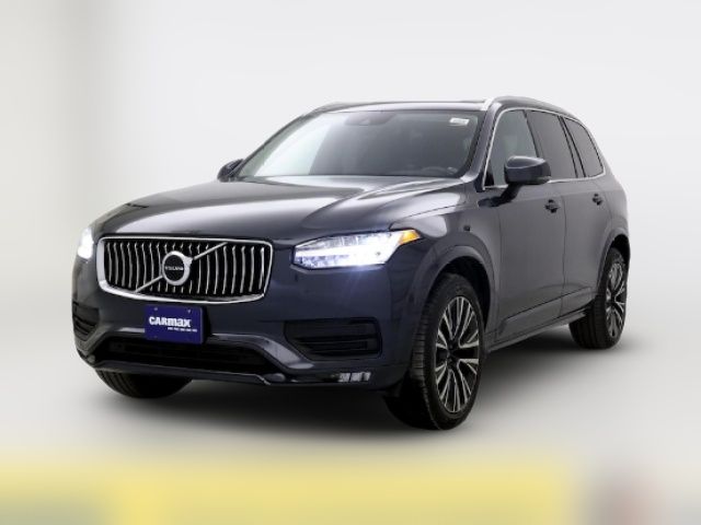 2022 Volvo XC90 Momentum