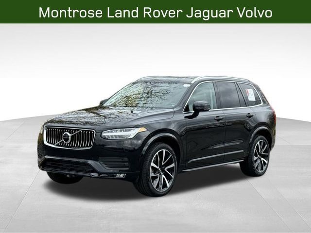 2022 Volvo XC90 Momentum