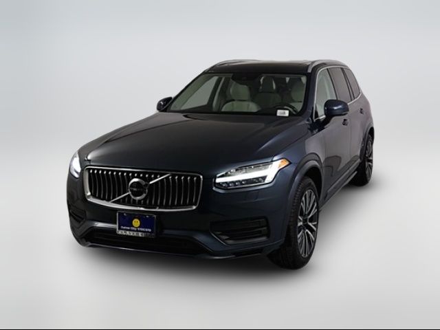 2022 Volvo XC90 Momentum