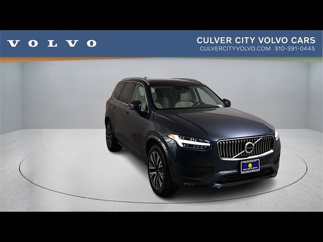 2022 Volvo XC90 Momentum