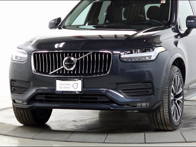 2022 Volvo XC90 Momentum