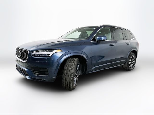 2022 Volvo XC90 Momentum