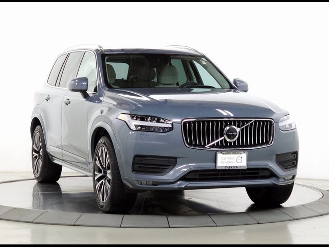 2022 Volvo XC90 Momentum