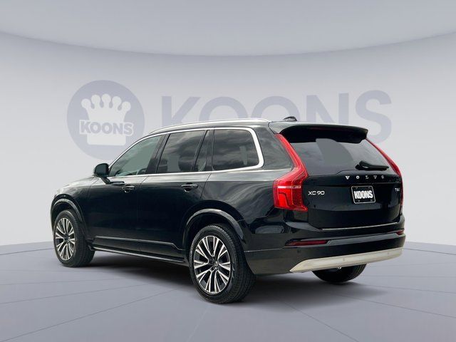 2022 Volvo XC90 Momentum