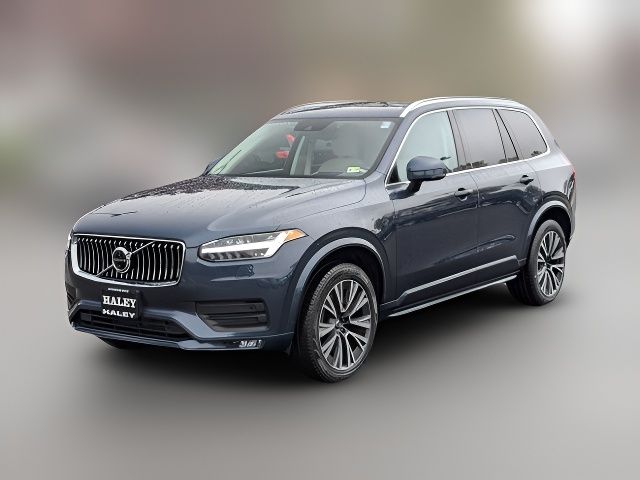 2022 Volvo XC90 Momentum