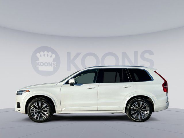 2022 Volvo XC90 Momentum