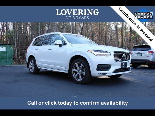 2022 Volvo XC90 Momentum