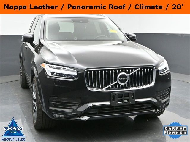 2022 Volvo XC90 Momentum